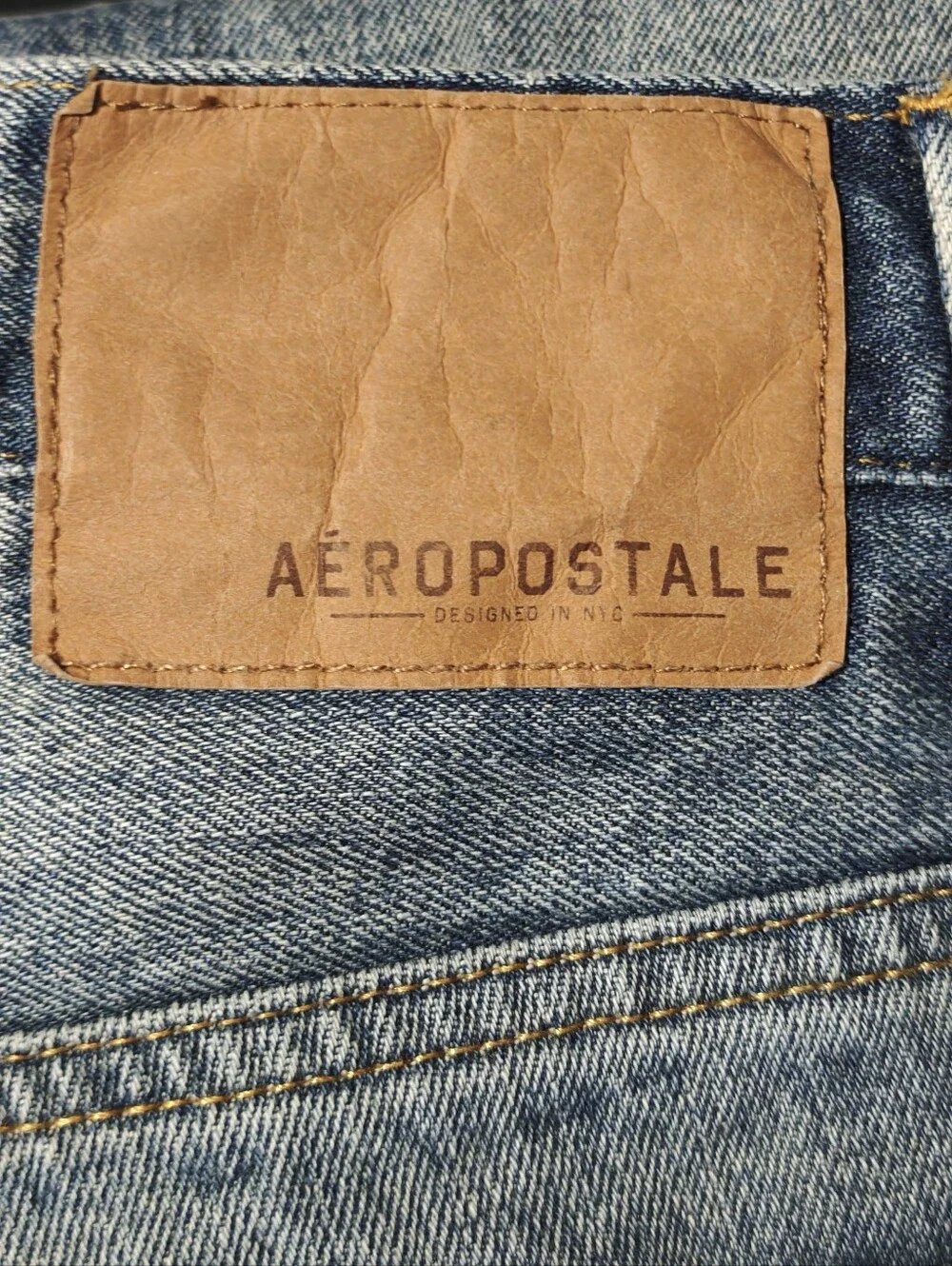 Aeropostale Men's Straight Leg Light Blue Denim Jeans Size W32xL32